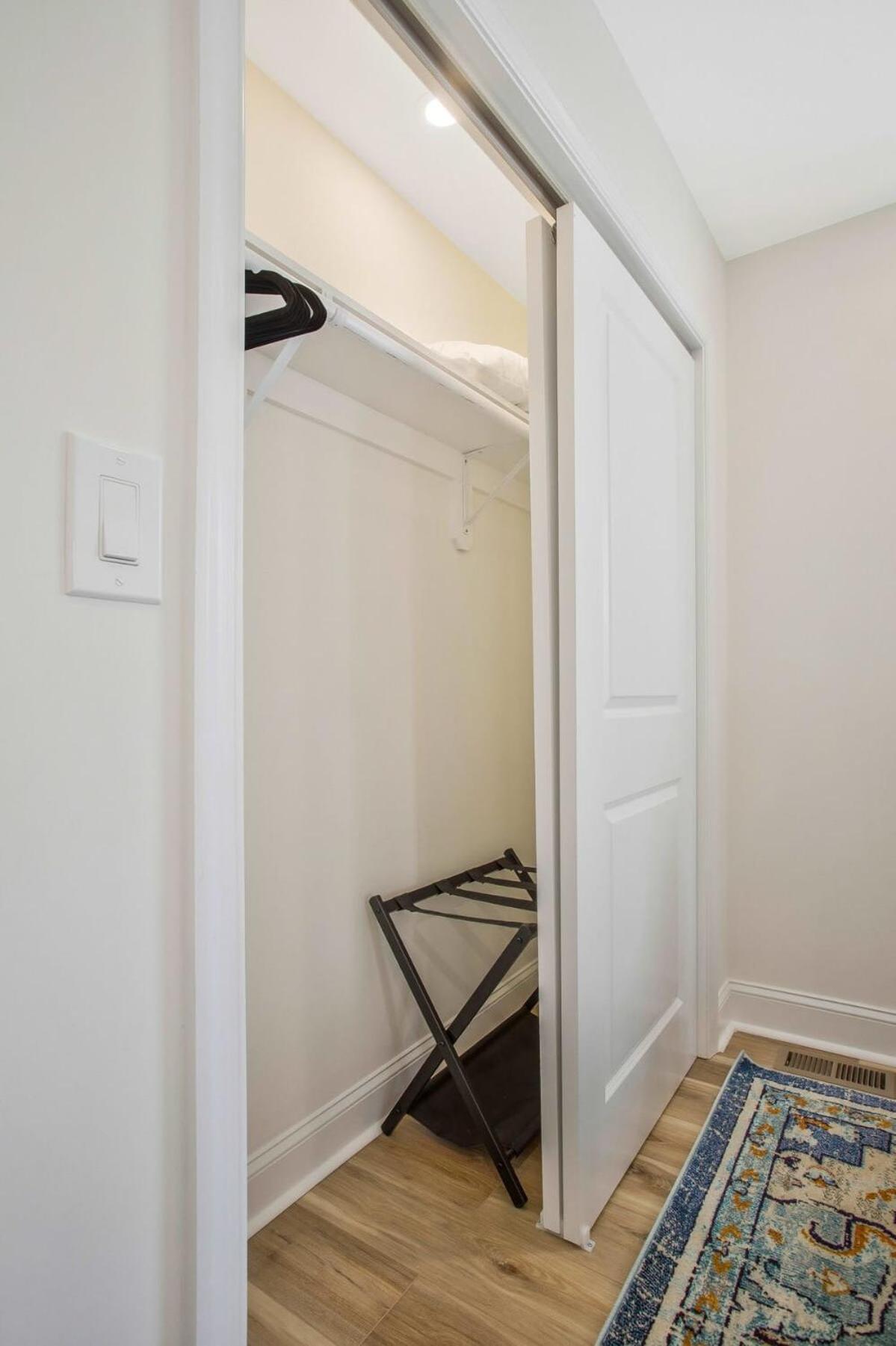 Stylish + Fresh Bungalow 2 Blocks From N-Mc Stadium Annapolis Exterior photo